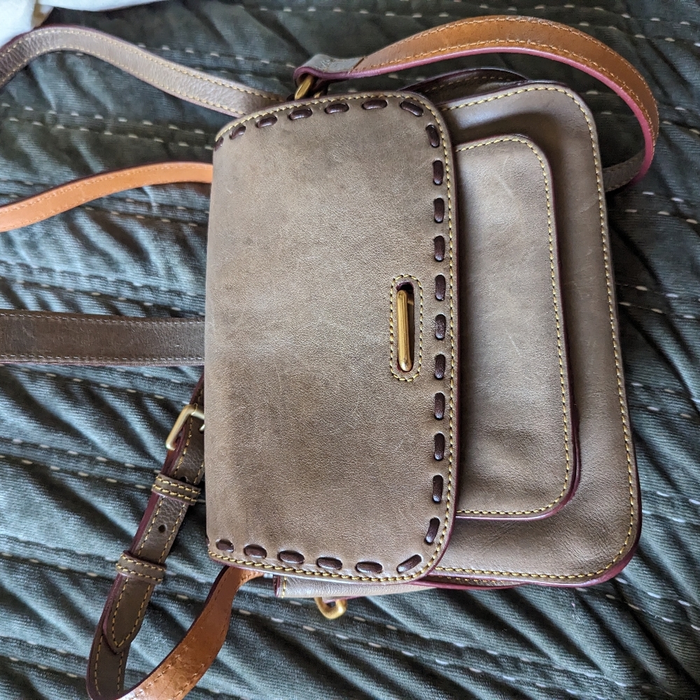 Dooney and Bourke Florentine Binocular Bag - Picture 8 of 14